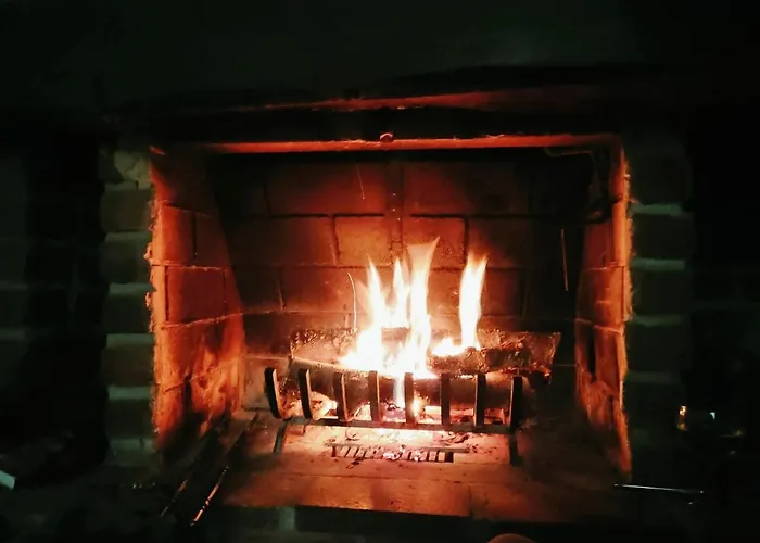 Hébergement de vacances Maison au calme avec spa, vue et espace